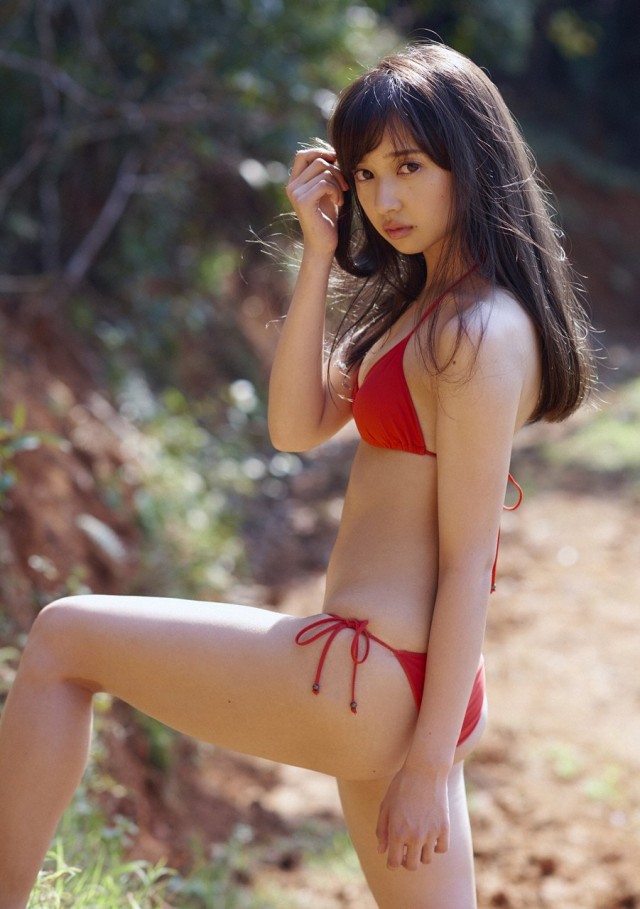 小宮有紗さんのセクシー画像