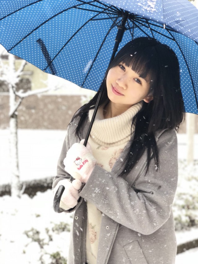 つりビット・安藤咲桜さんのグラビア画像