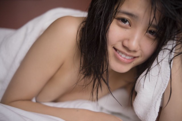 加藤玲奈さんのセクシー画像