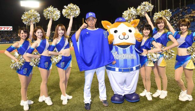 プロ野球チームのチアガール画像