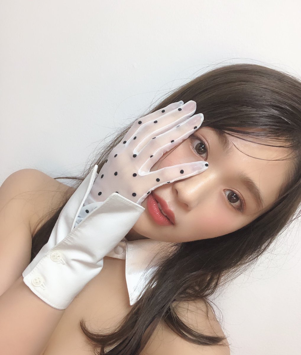 NMB48渋谷凪咲さんの水着姿がセクシーなグラビア画像-068